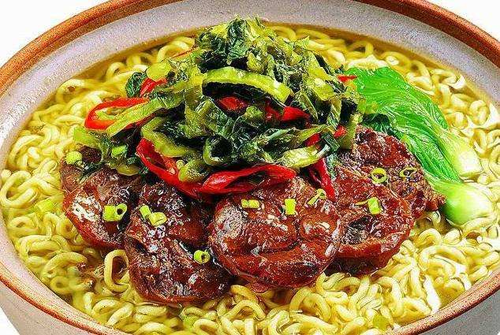 【冷眼熱評】統(tǒng)一“走”了，速凍食品如何迎戰(zhàn)外賣？