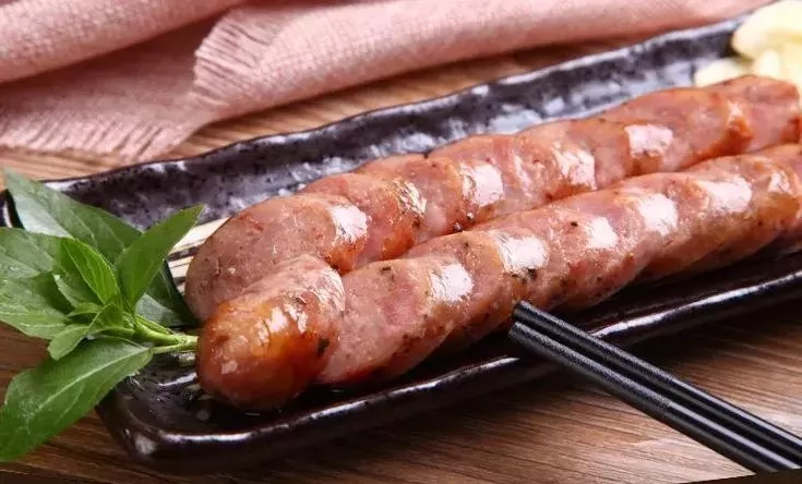 牛羊肉香腸腸衣破裂、顏色深淺不一，原因在這！