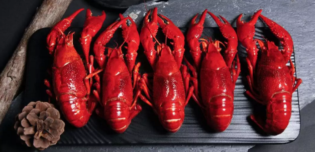 連放大招！中國(guó)蝦王密集布局2000億小龍蝦產(chǎn)業(yè)