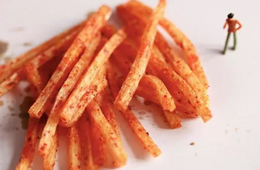 辣條“標(biāo)準(zhǔn)”終于不打架了！河南地標(biāo)今日起廢止，國(guó)標(biāo)近日將發(fā)布