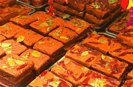 | 頤海國際VS天味食品，到底誰才是火鍋底料行業(yè)龍頭？