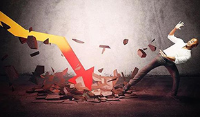  豬價(jià)跌破10元/斤，牧原股價(jià)“閃崩”，今夏養(yǎng)豬業(yè)遭遇“失溫”？