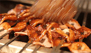 備戰(zhàn)燒烤季，今年市場(chǎng)還火不火？燒烤食材整點(diǎn)兒啥？