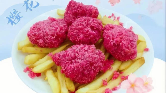 風(fēng)向 | 炫口味、炫顏色、炫好玩……炸雞越來越“炫酷”